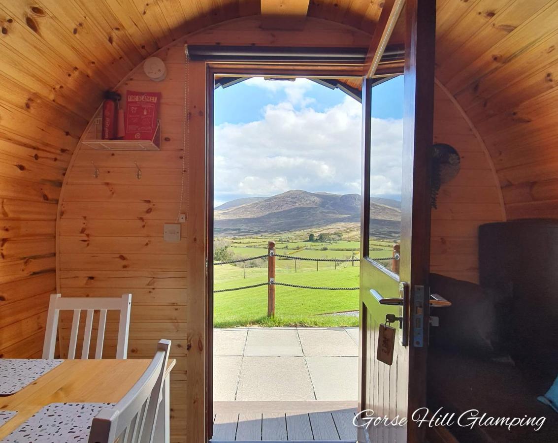 ホテル Gorse Hill Glamping ニューカッスル エクステリア 写真